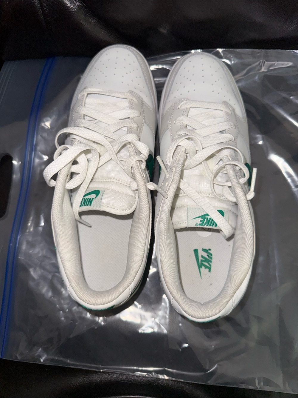Nike Dunk Low 'Summit White Malachite’
men’s 10 women’s 11.5 - Picture 9 of 12